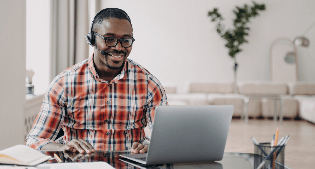 man engaged in an e-learning course on this computer